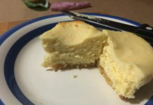 Keto Low Carb Mini Cheesecakes keto low carb mini cheesecake