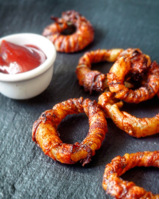 Onion and bacon rings
