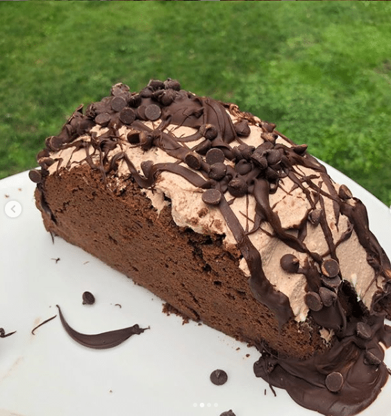 keto friendly chocolate cake