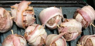 Keto Cheeseburger bacon bombs Keto Cheeseburger bacon bombs