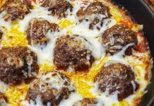 Cheesy Meatballs Marinara