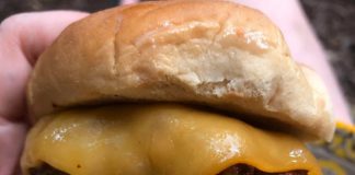 Chorizo/Beef burgers; 420 calories and approximately 3 carbs each Chorizo/Beef burgers; 420 calories and approximately 3 carbs each